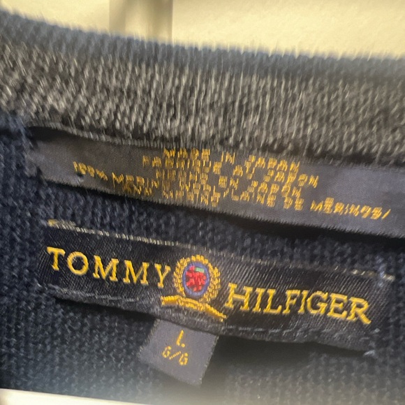 Tommy Hilfiger Mens Navy Blue  V-Neck 100% Merino Wool Jumper Vest Large - Picture 2 of 7